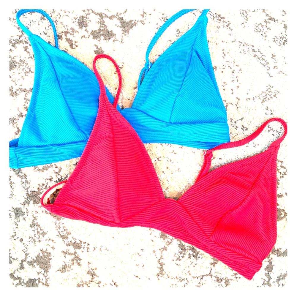 Buy 2~50% Off!!!Old Navy small Triangle Bikini Top with Underwire